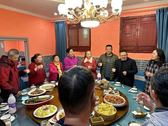 297bb705b40540f8b45e8c225e220a7