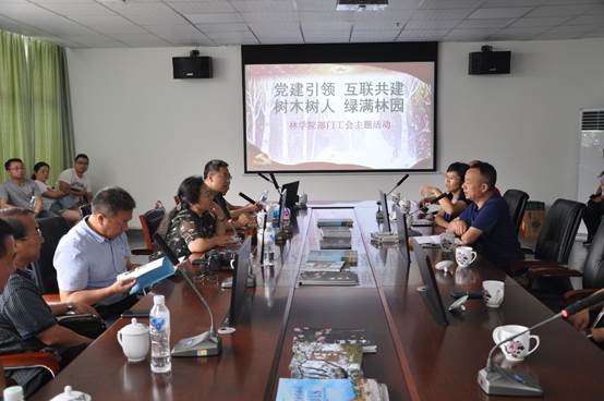 说明: H:\DCIM\102NCD90\DSC_0442.JPG