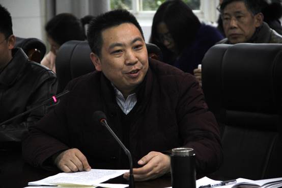 说明: E:\周林\2019学生工作\教代会照片\新建文件夹 (2)\_MG_1842_看图王.jpg