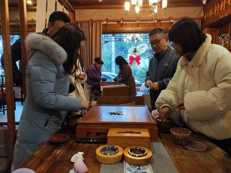 2c96ebfdc051423dd4cc98764e99654