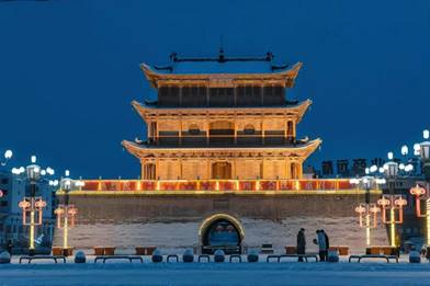 孙飞达 瑞雪逢新春，鼓楼迎盛世。