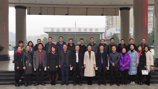 说明: D:\工作\3党总支\6宣传学习工作\宣传报道\宣传稿件\新建文件夹\DSC_3690.jpg