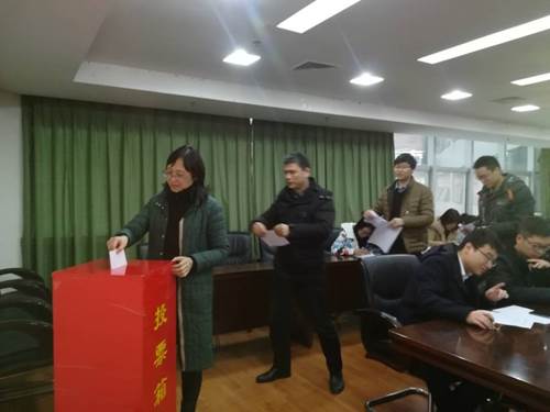 说明: https://slsd.sicau.edu.cn/__local/2/90/2C/17AB06B97D0E5901805E2B18BD3_D5862B27_BC55.jpg