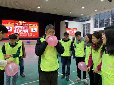 说明: E:\部门工会工作\2019\2019下\2019迎新活动\2019素质拓展28.jpg