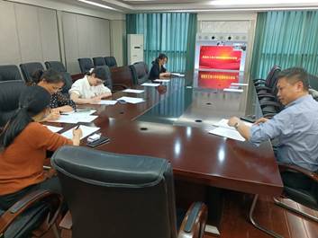 说明: 73E60BCD5EC31275331A981BF051878D.jpg