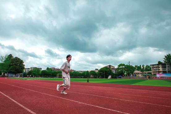 放空+离退办+高正明